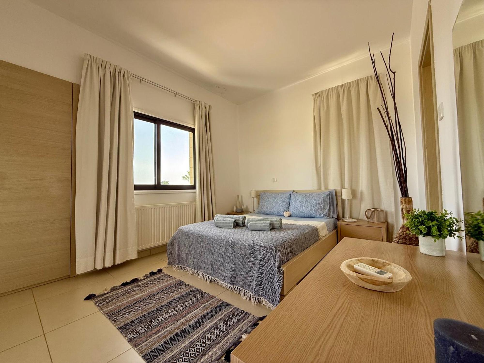 Villa Hera Agios Theodoros Extérieur photo