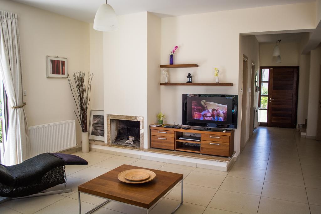 Villa Hera Agios Theodoros Chambre photo